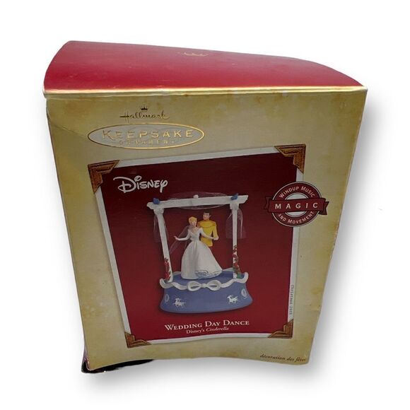 Hallmark Keepsake Disney Cinderella Wedding Day Dance Dated 2005 - Picture 3 of 8